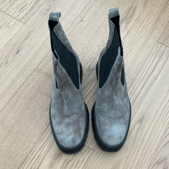 Massimo Dutti Black Split Suede Platform Chelsea Boots - Picture 4 of 11